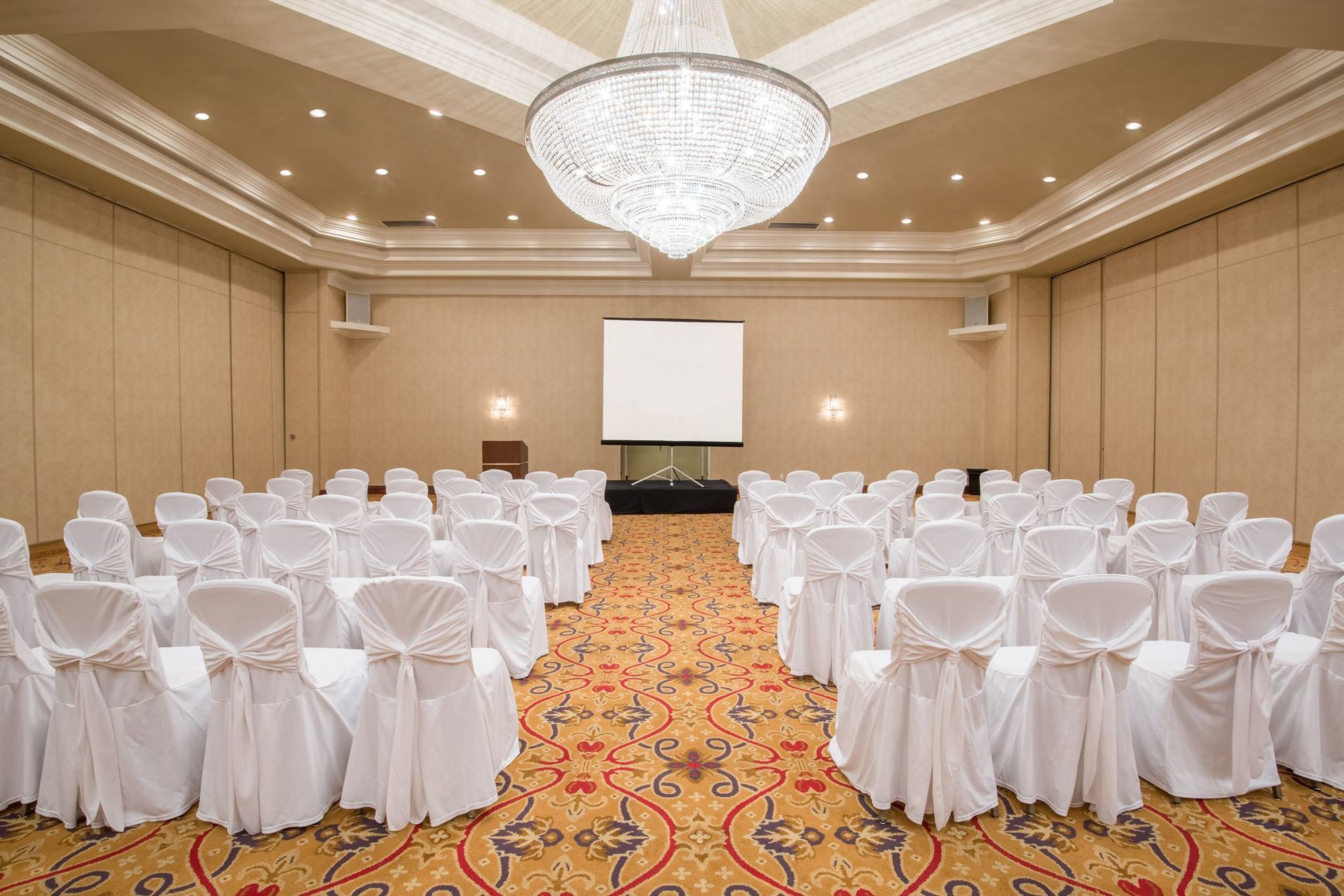 Hamilton Plaza Hotel And Conference Centre Exterior foto